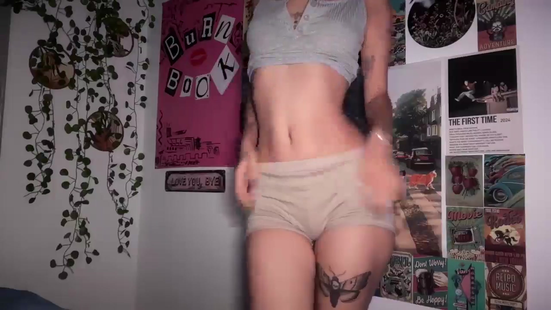 Gallery image thumbnail from mayflowers's myfreecams stream on, 10/28/2025, 05:05 image 17 of 20