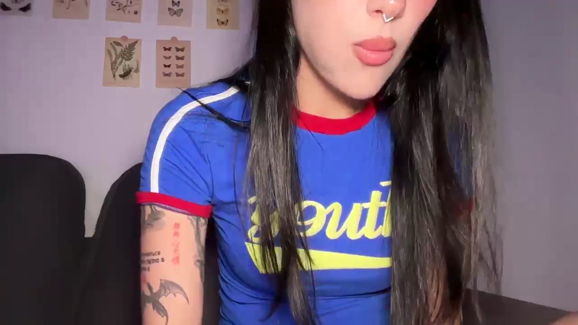 Gallery image thumbnail from mayflowers's myfreecams stream on, 11/10/2025, 01:37 image 5 of 20