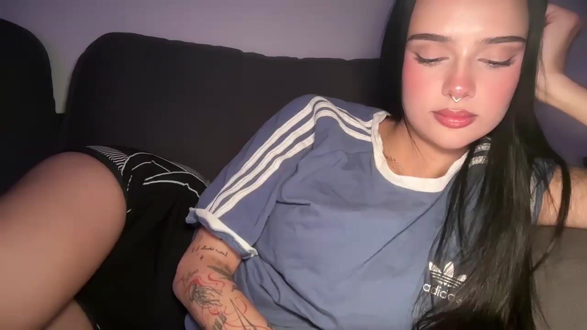 Gallery image thumbnail from mayflowers's myfreecams stream on, 11/22/2025, 08:01 image 3 of 20