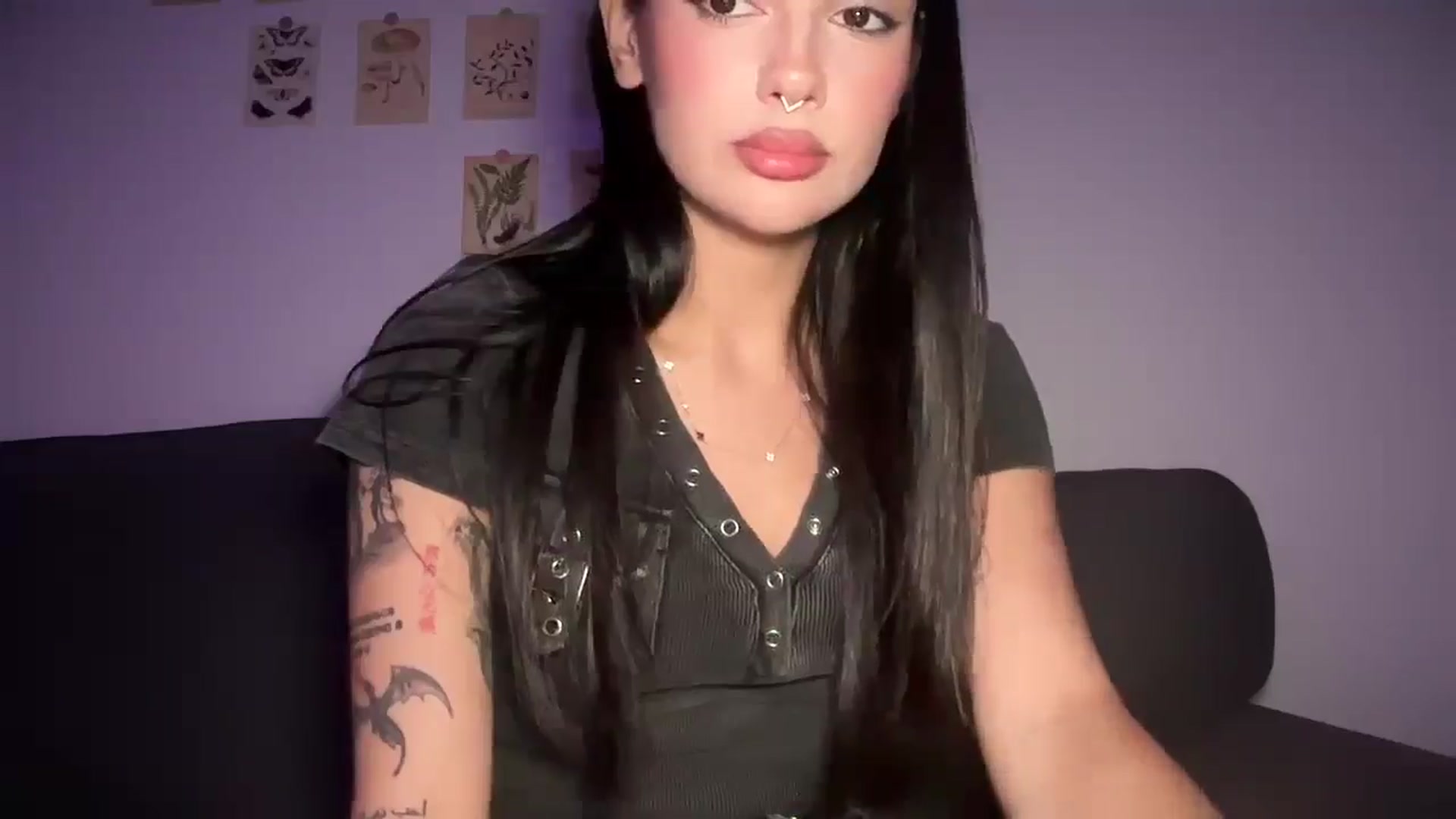 Gallery image thumbnail from mayflowers's myfreecams stream on, 11/23/2025, 09:33 image 18 of 20