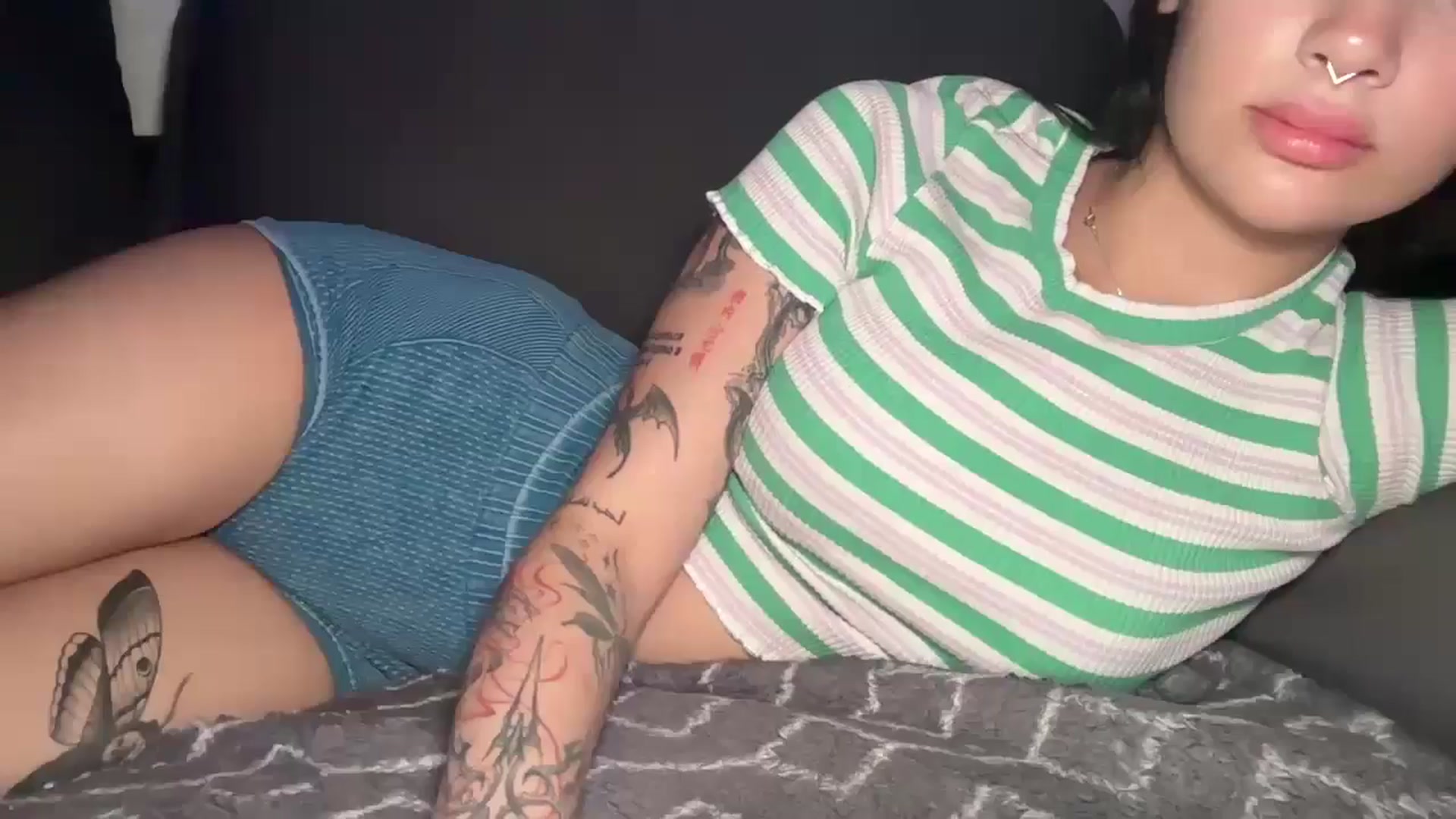 Gallery image thumbnail from mayflowers's myfreecams stream on, 12/10/2025, 04:56 image 10 of 20