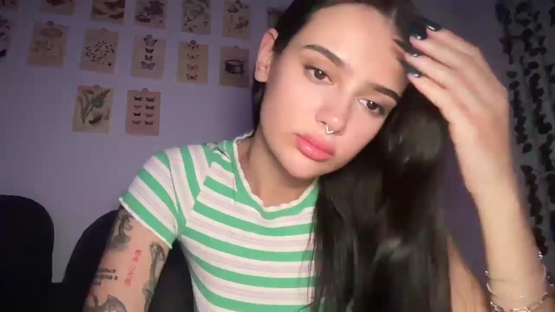 Gallery image thumbnail from mayflowers's myfreecams stream on, 12/10/2025, 04:56 image 17 of 20