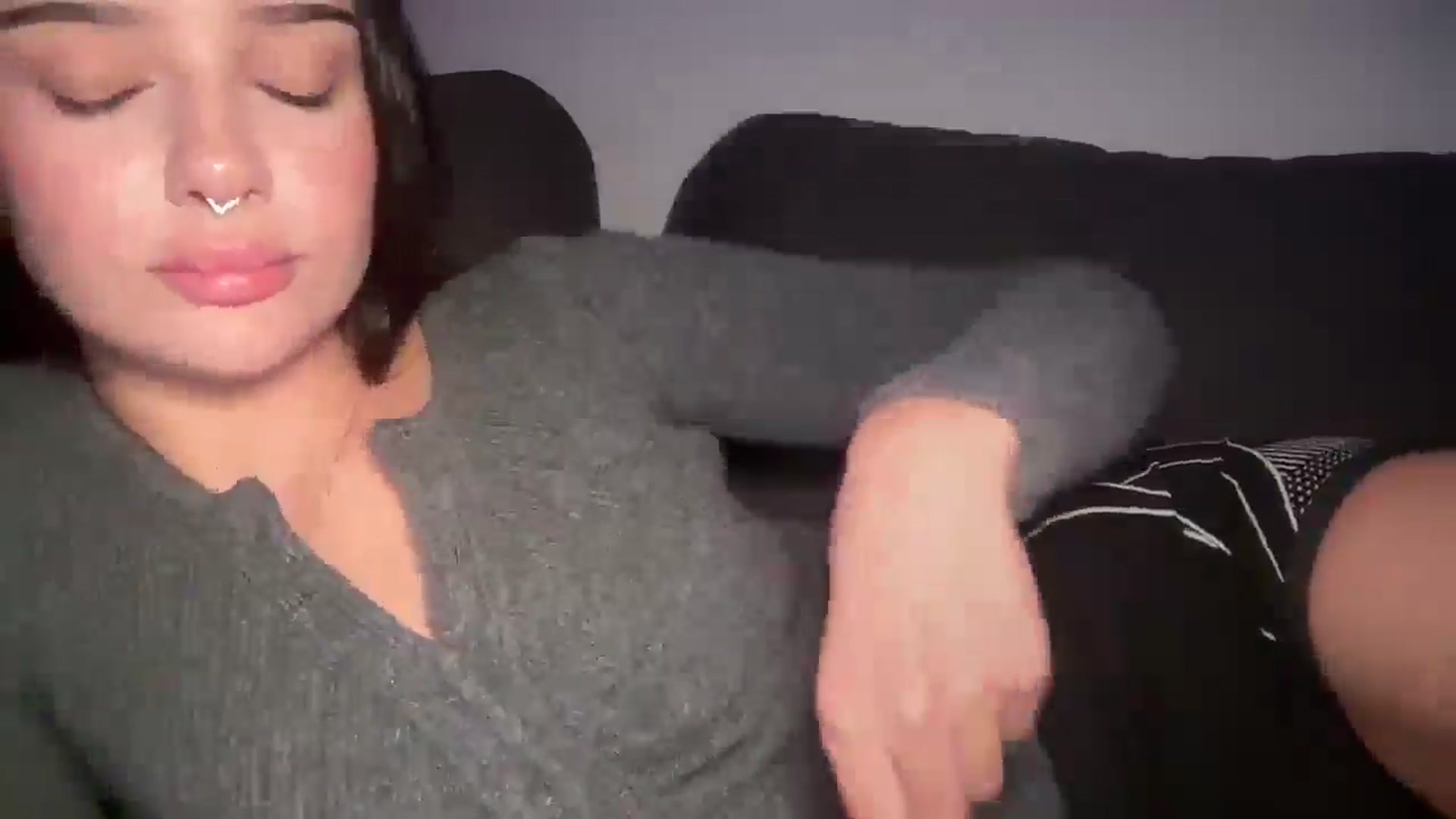 Gallery image thumbnail from mayflowers's myfreecams stream on, 02/02/2026, 11:43 image 10 of 20