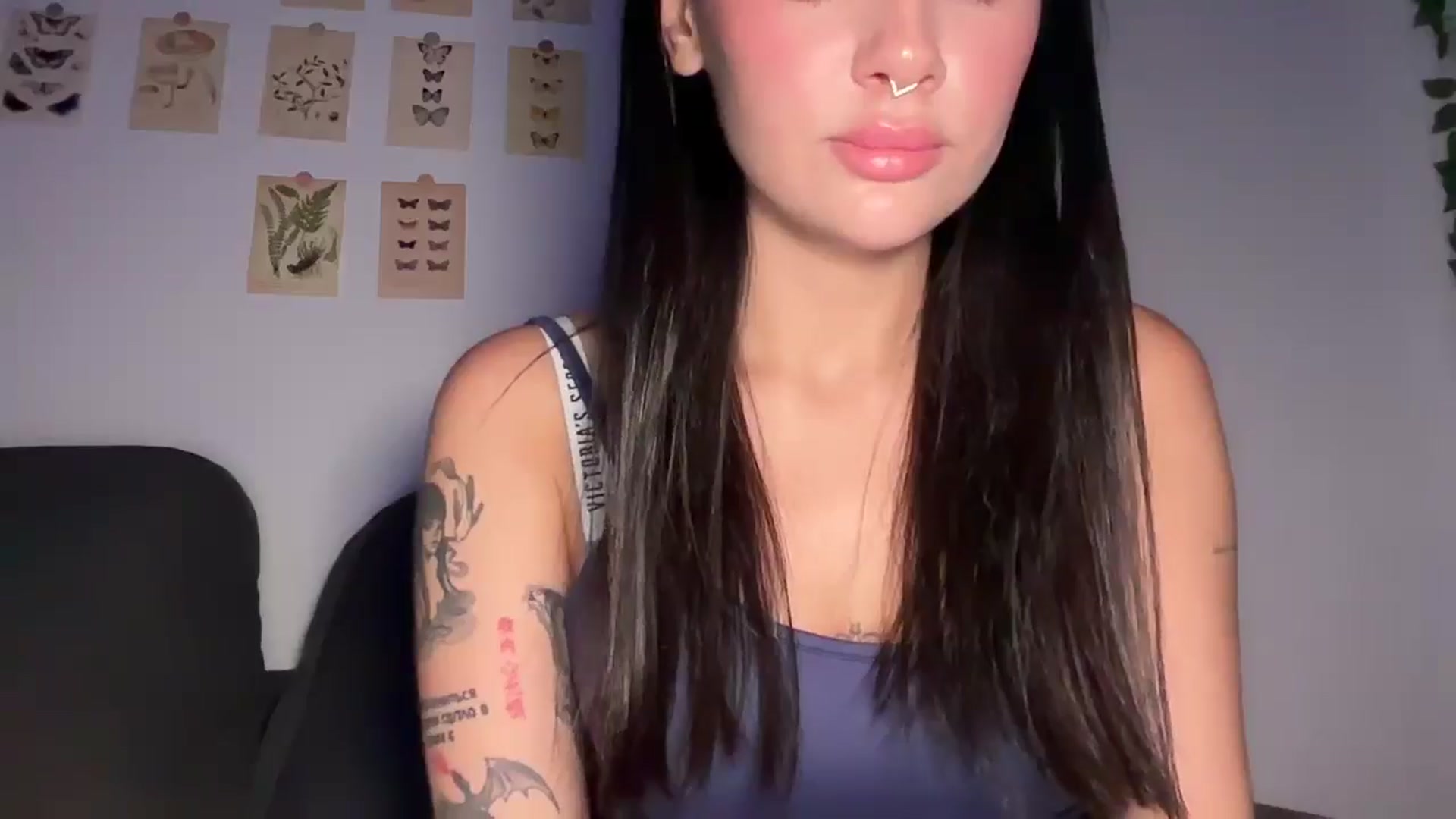 Gallery image thumbnail from mayflowers's myfreecams stream on, 02/14/2026, 08:20 image 8 of 20