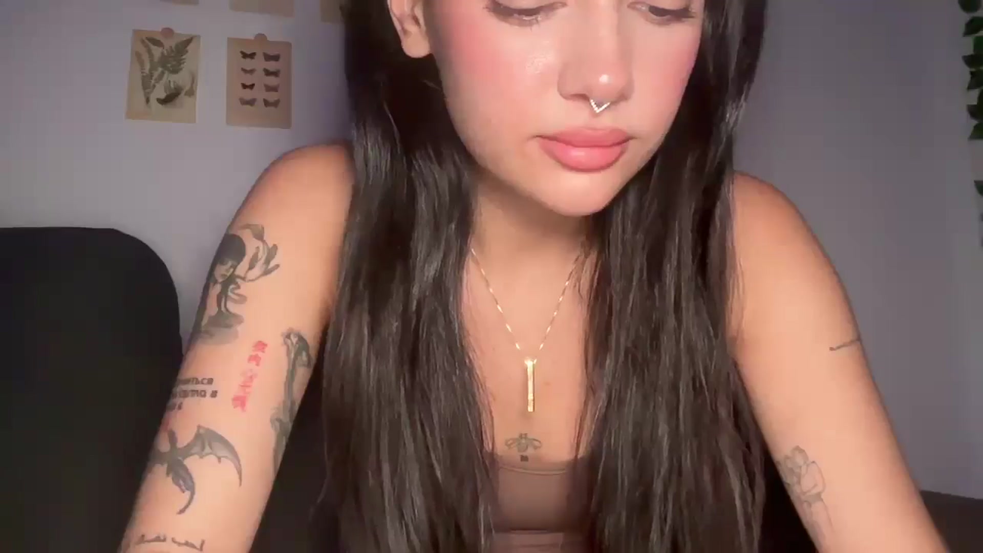 Gallery image thumbnail from mayflowers's myfreecams stream on, 03/02/2026, 09:42 image 4 of 20