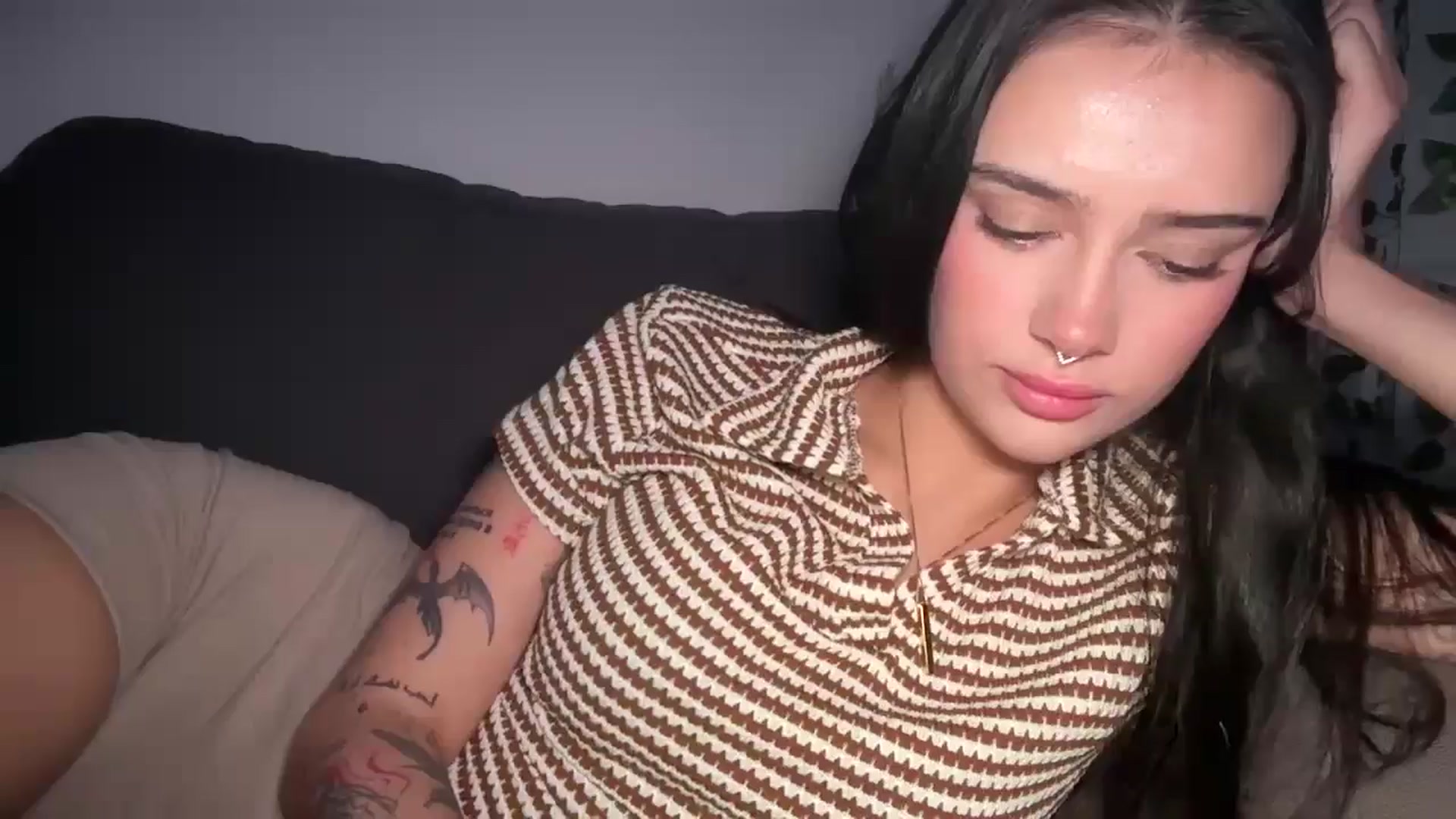 Gallery image thumbnail from mayflowers's myfreecams stream on, 03/10/2026, 07:57 image 4 of 20
