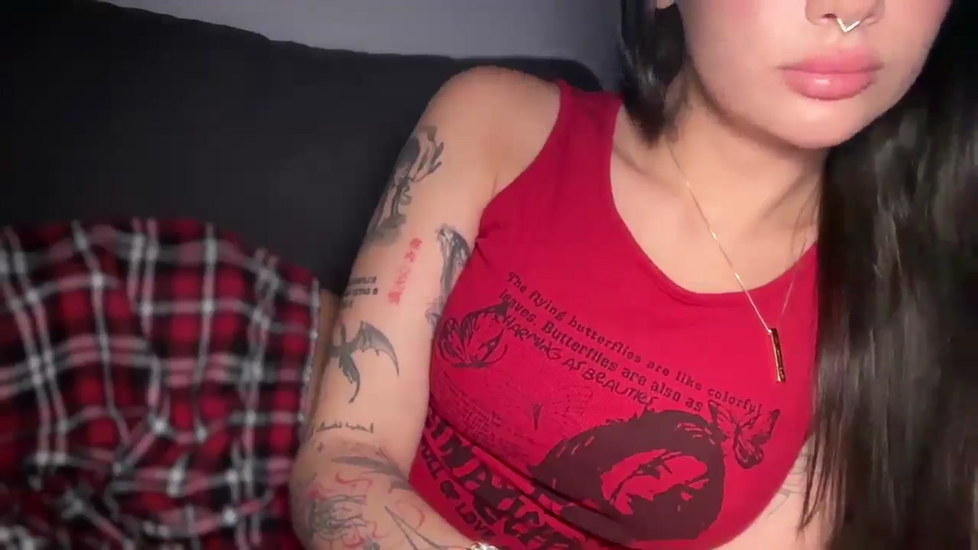 Gallery image thumbnail from mayflowers's myfreecams stream on, 03/11/2026, 07:15 image 7 of 20