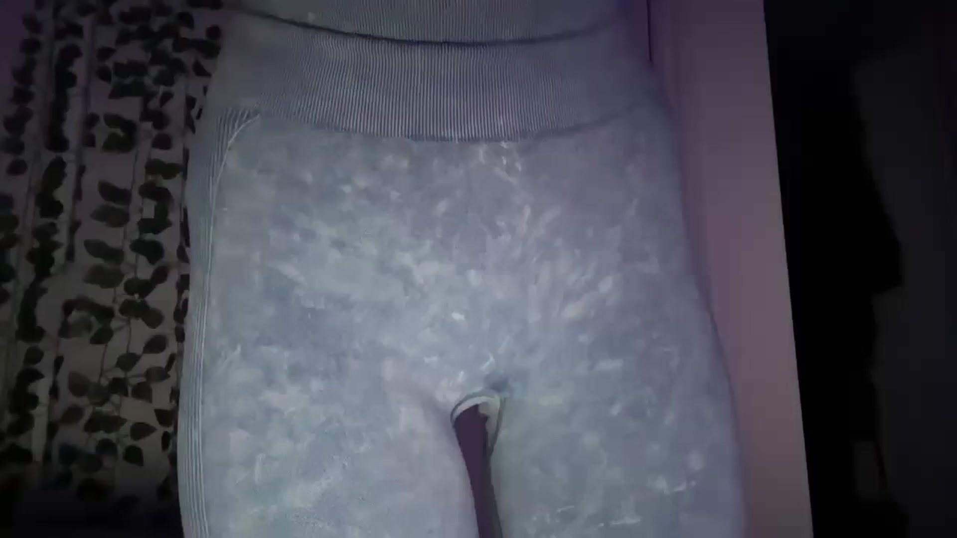Gallery image thumbnail from mayflowers's myfreecams stream on, 04/19/2026, 07:21 image 7 of 20