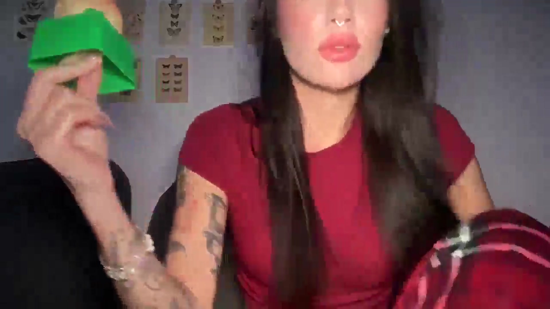 Gallery image thumbnail from mayflowers's myfreecams stream on, 04/20/2026, 09:02 image 12 of 20