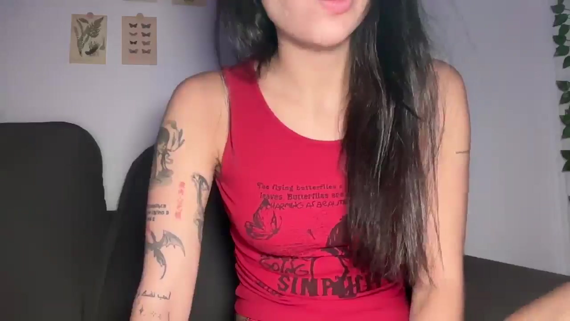 Gallery image thumbnail from mayflowers's myfreecams stream on, 04/30/2026, 07:59 image 8 of 20