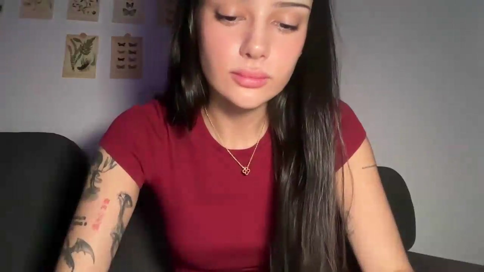 Gallery image thumbnail from mayflowers's myfreecams stream on, 05/26/2026, 06:37 image 13 of 20
