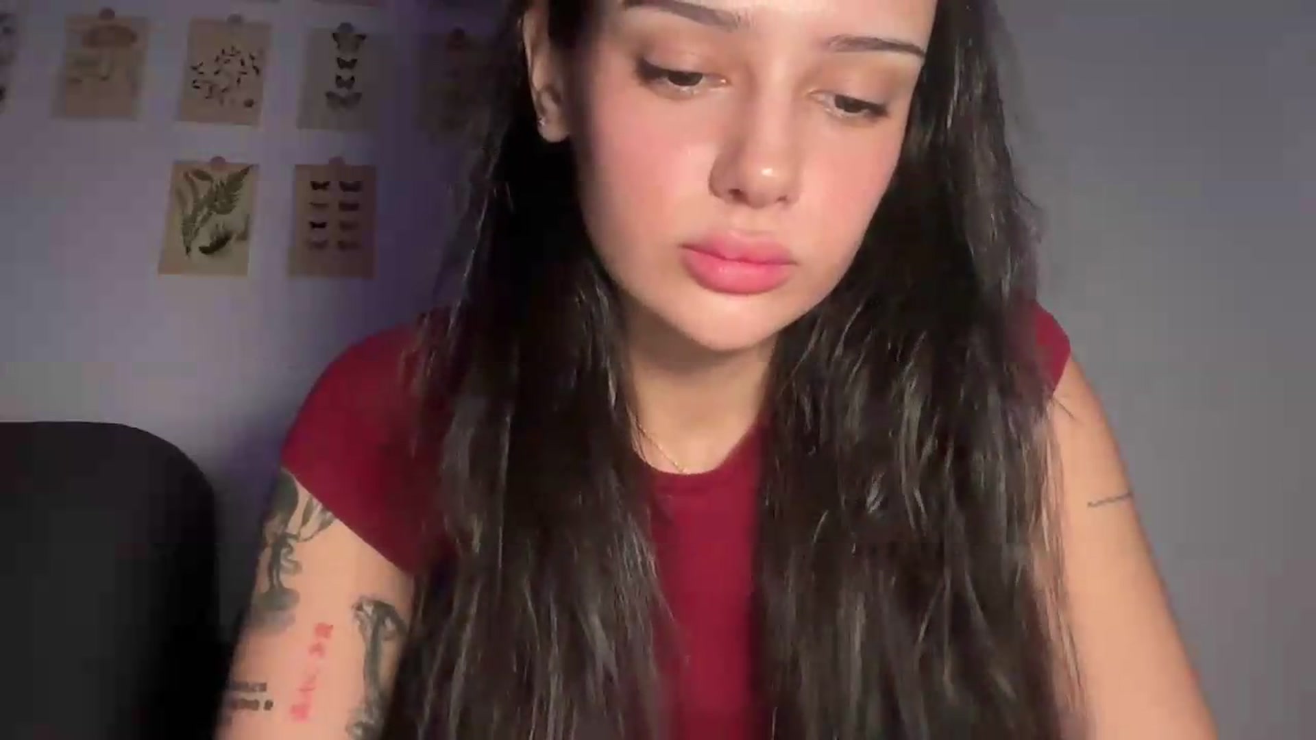 Gallery image thumbnail from mayflowers's myfreecams stream on, 05/26/2026, 06:37 image 6 of 20