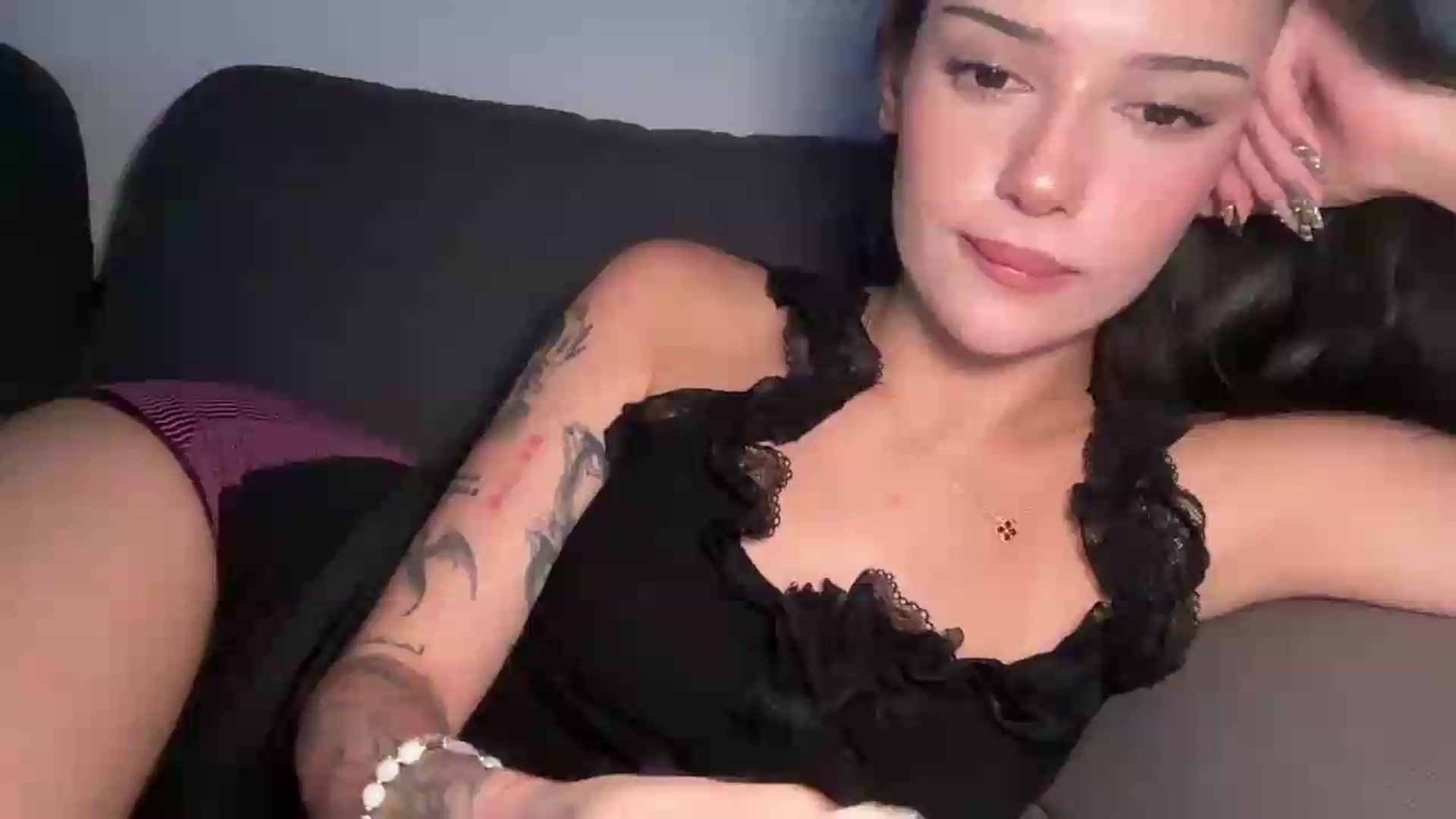 Gallery image thumbnail from mayflowers's myfreecams stream on, 06/03/2026, 04:15 image 3 of 20
