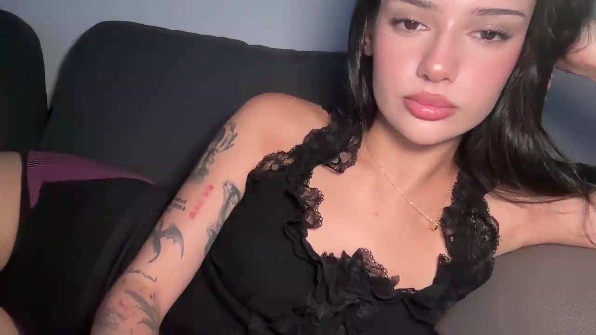 Gallery image thumbnail from mayflowers's myfreecams stream on, 06/03/2026, 04:15 image 10 of 20