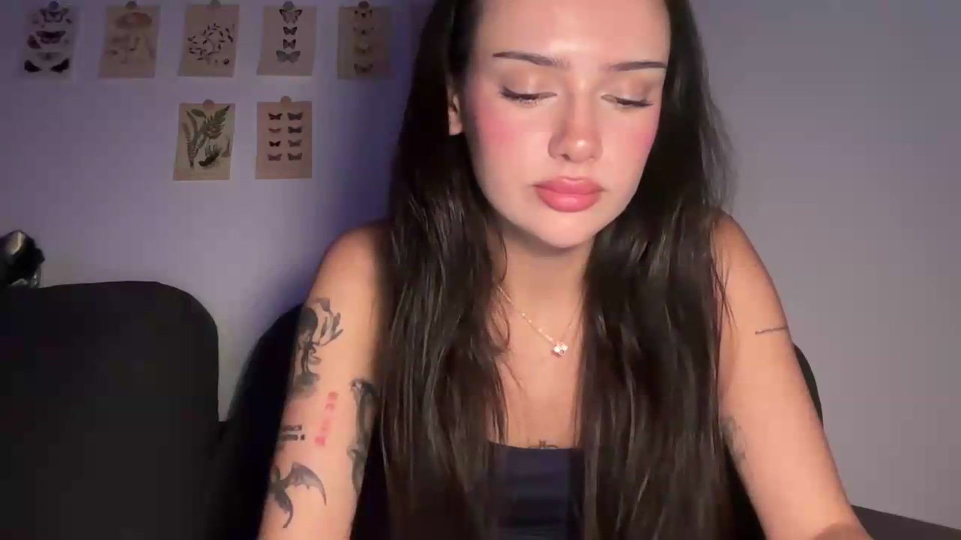 Gallery image thumbnail from mayflowers's myfreecams stream on, 06/12/2026, 04:17 image 5 of 20