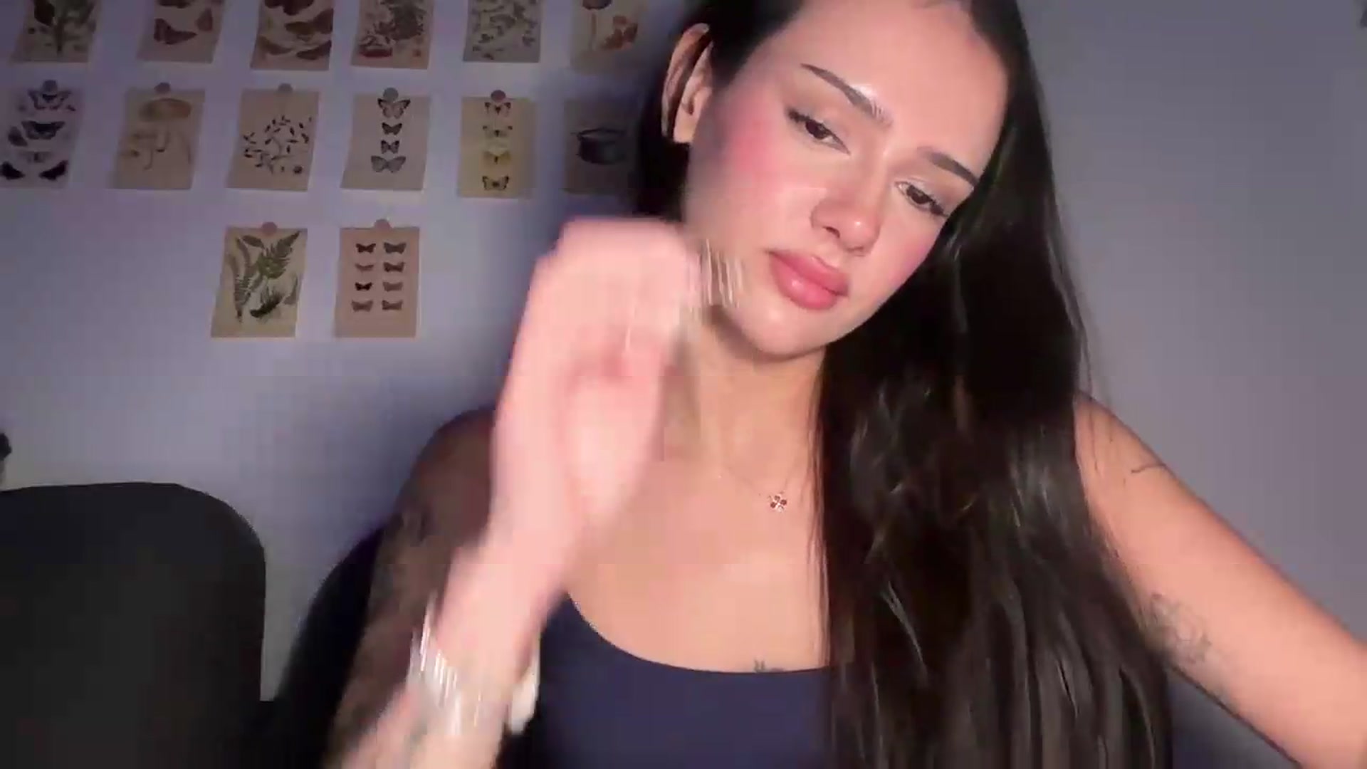 Gallery image thumbnail from mayflowers's myfreecams stream on, 06/12/2026, 04:17 image 16 of 20