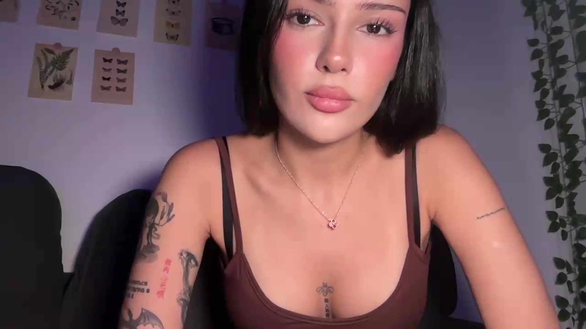 Gallery image thumbnail from mayflowers's myfreecams stream on, 06/15/2026, 03:17 image 6 of 20