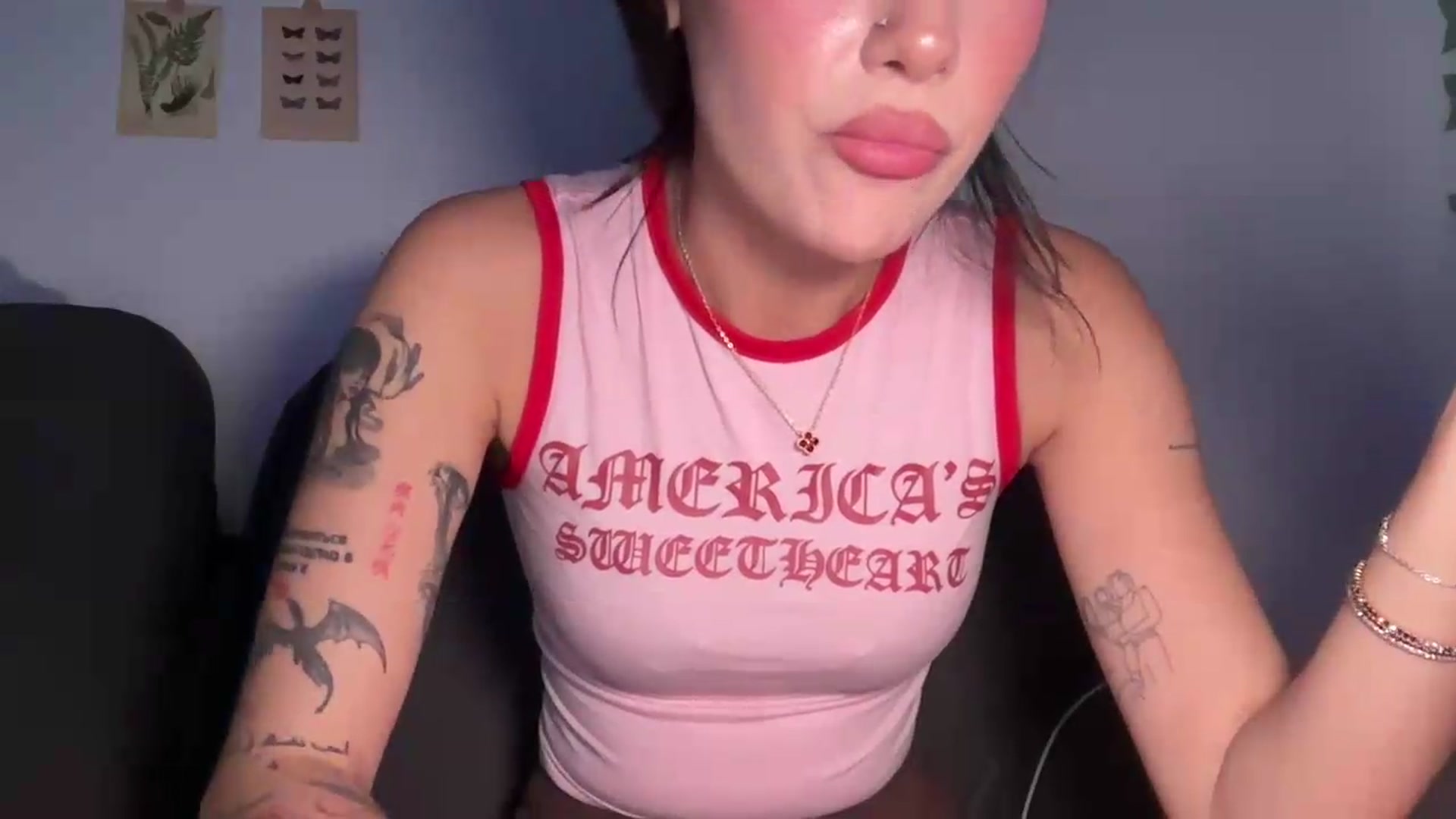 Gallery image thumbnail from mayflowers's myfreecams stream on, 06/20/2026, 04:50 image 3 of 20