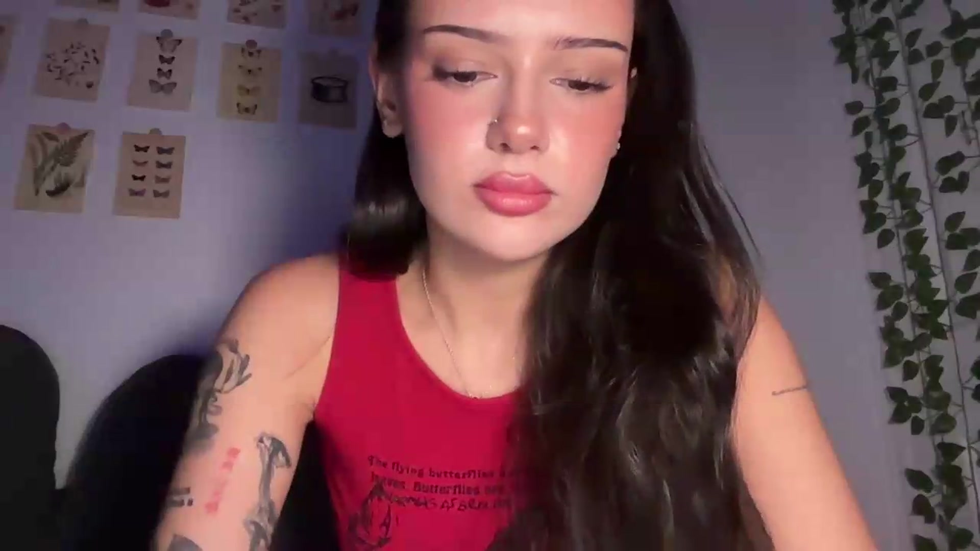 Gallery image thumbnail from mayflowers's myfreecams stream on, 06/24/2026, 05:39 image 6 of 20