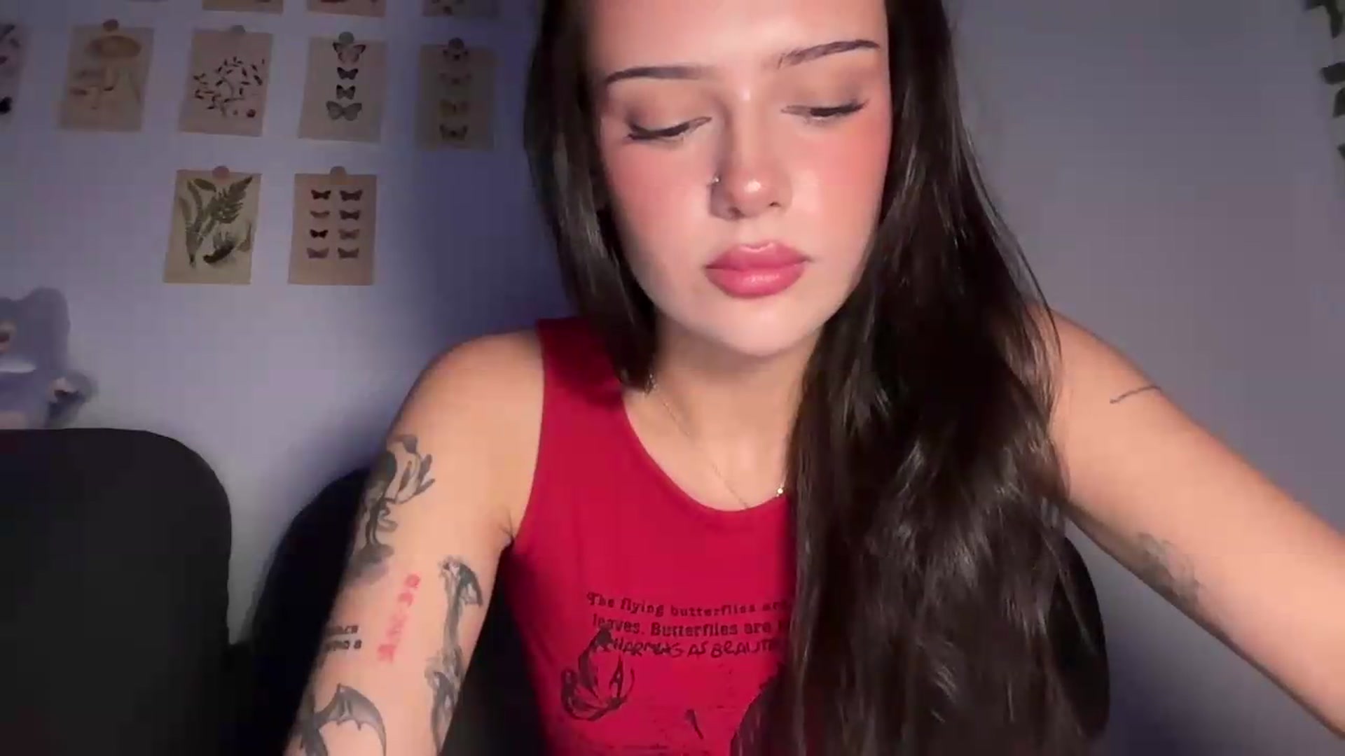 Gallery image thumbnail from mayflowers's myfreecams stream on, 06/24/2026, 05:39 image 17 of 20