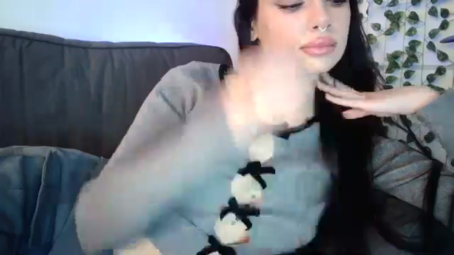 Gallery image thumbnail from mayflowwer's myfreecams stream on, 04/17/2024, 07:03 image 18 of 20