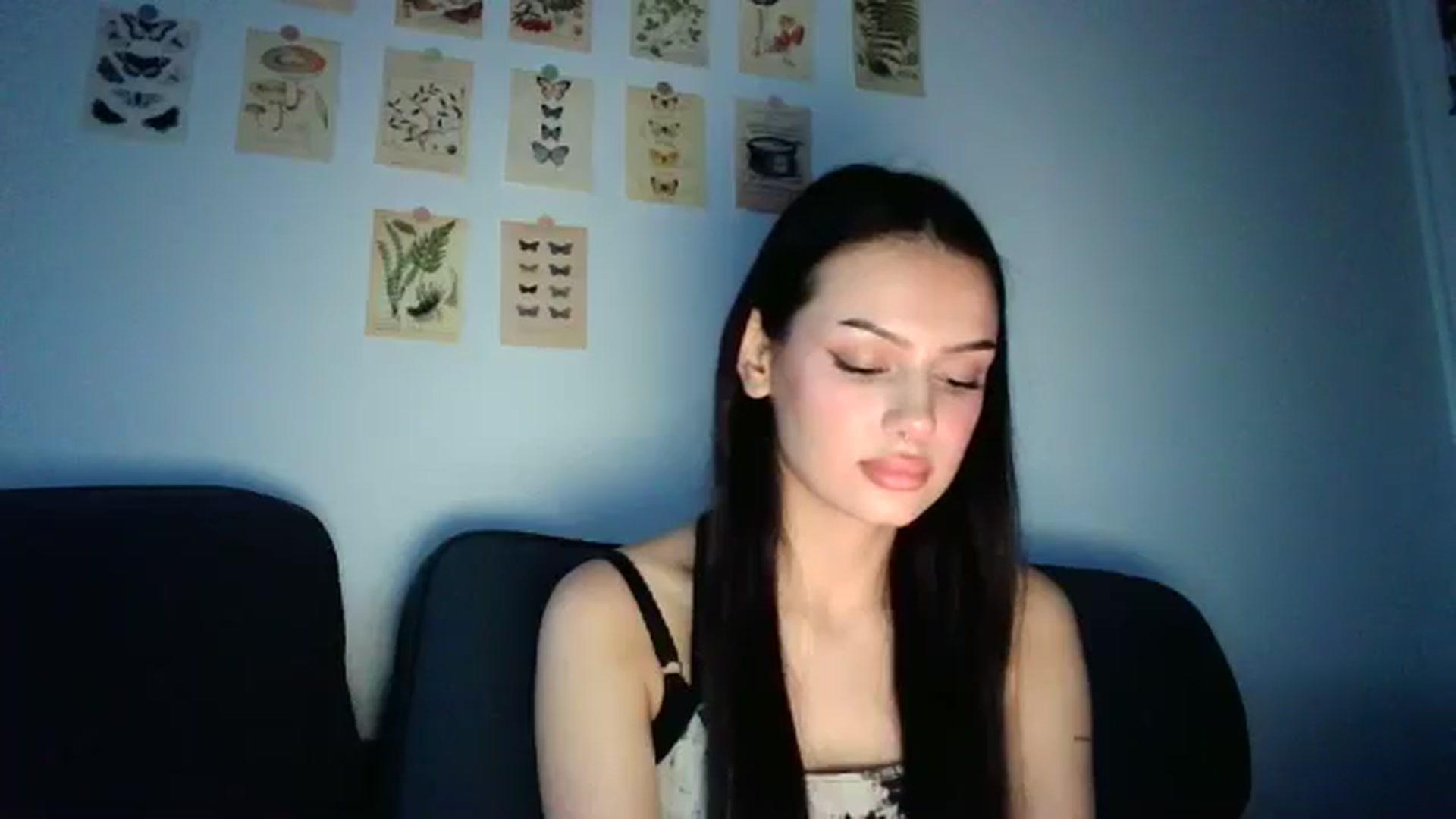 Gallery image thumbnail from mayflowwer's myfreecams stream on, 05/21/2024, 24:48 image 13 of 20