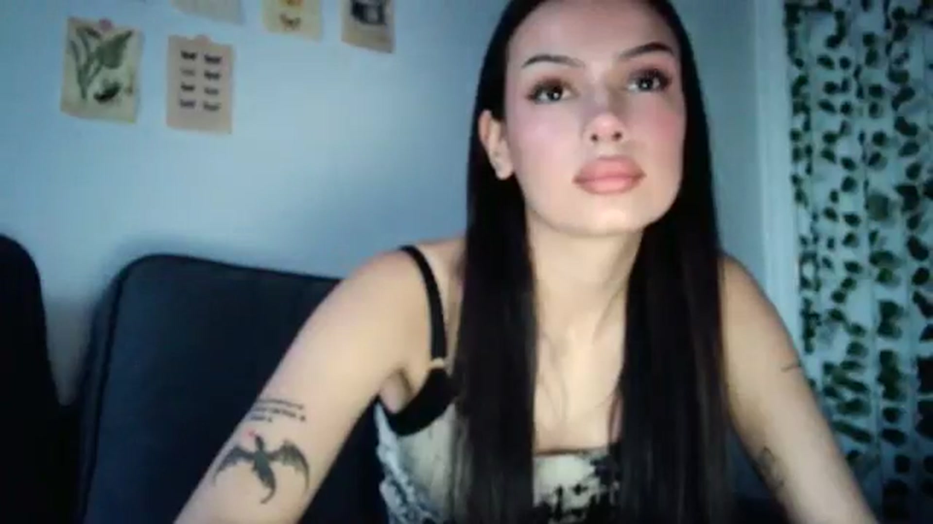 Gallery image thumbnail from mayflowwer's myfreecams stream on, 05/21/2024, 24:48 image 8 of 20
