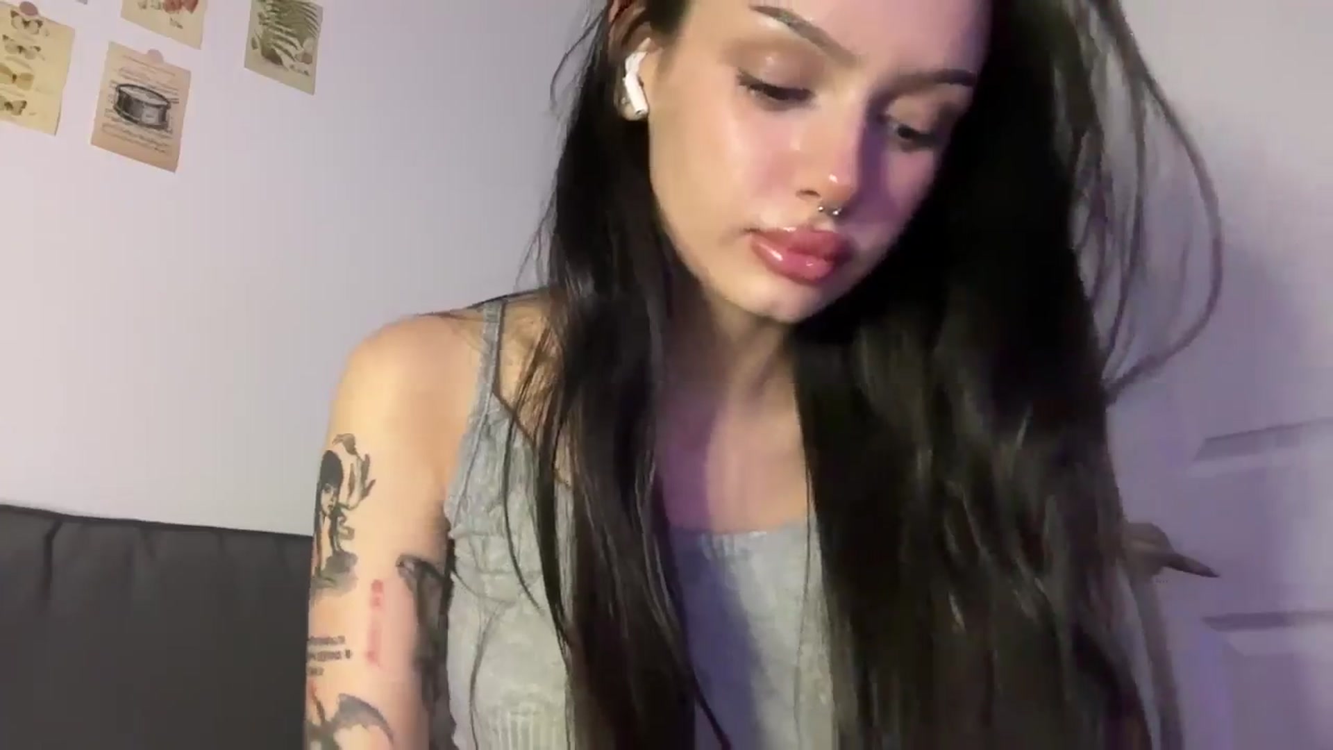 Gallery image thumbnail from mayflowwer's myfreecams stream on, 08/11/2024, 06:03 image 15 of 20