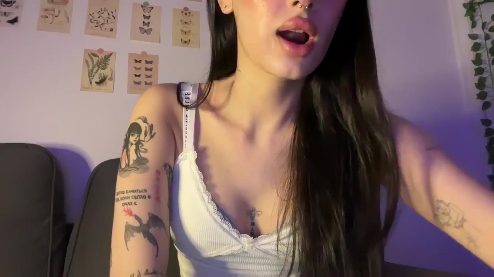Gallery image thumbnail from mayflowwer's myfreecams stream on, 08/14/2024, 06:50 image 15 of 20