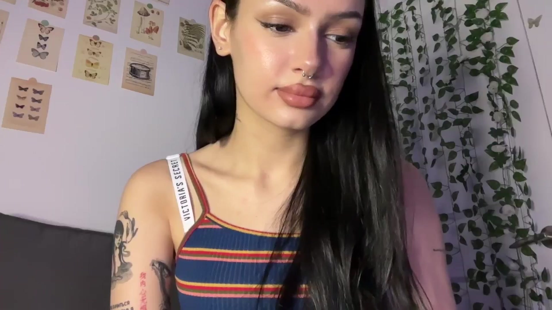 Gallery image thumbnail from mayflowwer's myfreecams stream on, 09/02/2024, 05:05 image 6 of 20