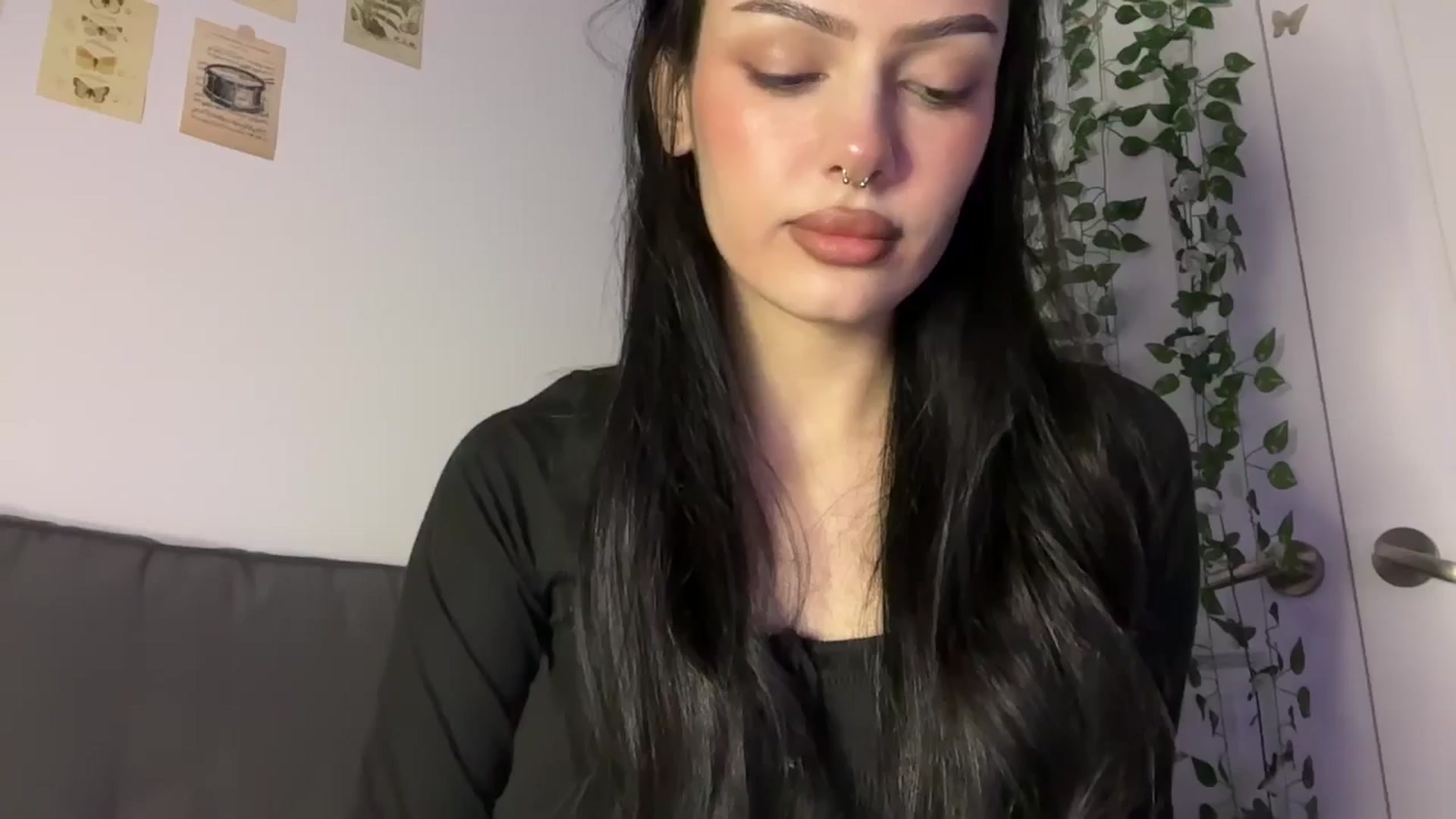 Gallery image thumbnail from mayflowwer's myfreecams stream on, 09/08/2024, 07:53 image 1 of 20