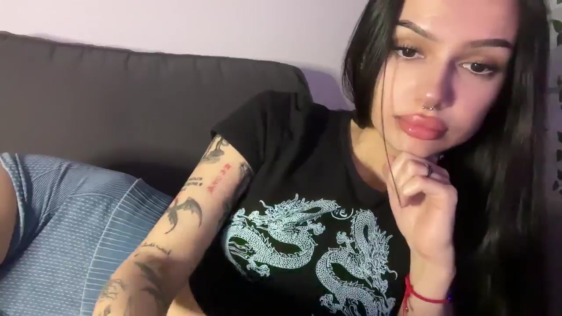 Gallery image thumbnail from mayflowwer's myfreecams stream on, 09/13/2024, 07:17 image 19 of 20