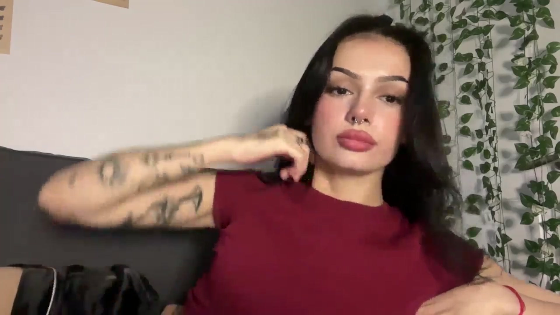 Gallery image thumbnail from mayflowwer's myfreecams stream on, 09/17/2024, 06:09 image 15 of 20