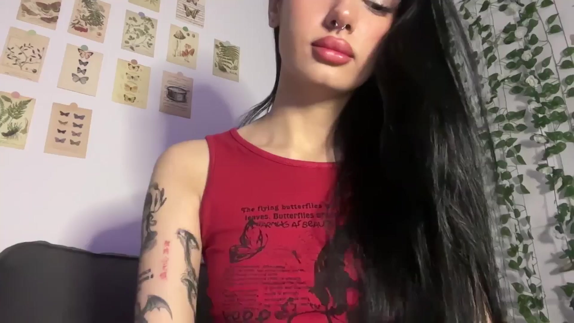 Gallery image thumbnail from mayflowwer's myfreecams stream on, 09/29/2024, 04:53 image 18 of 20