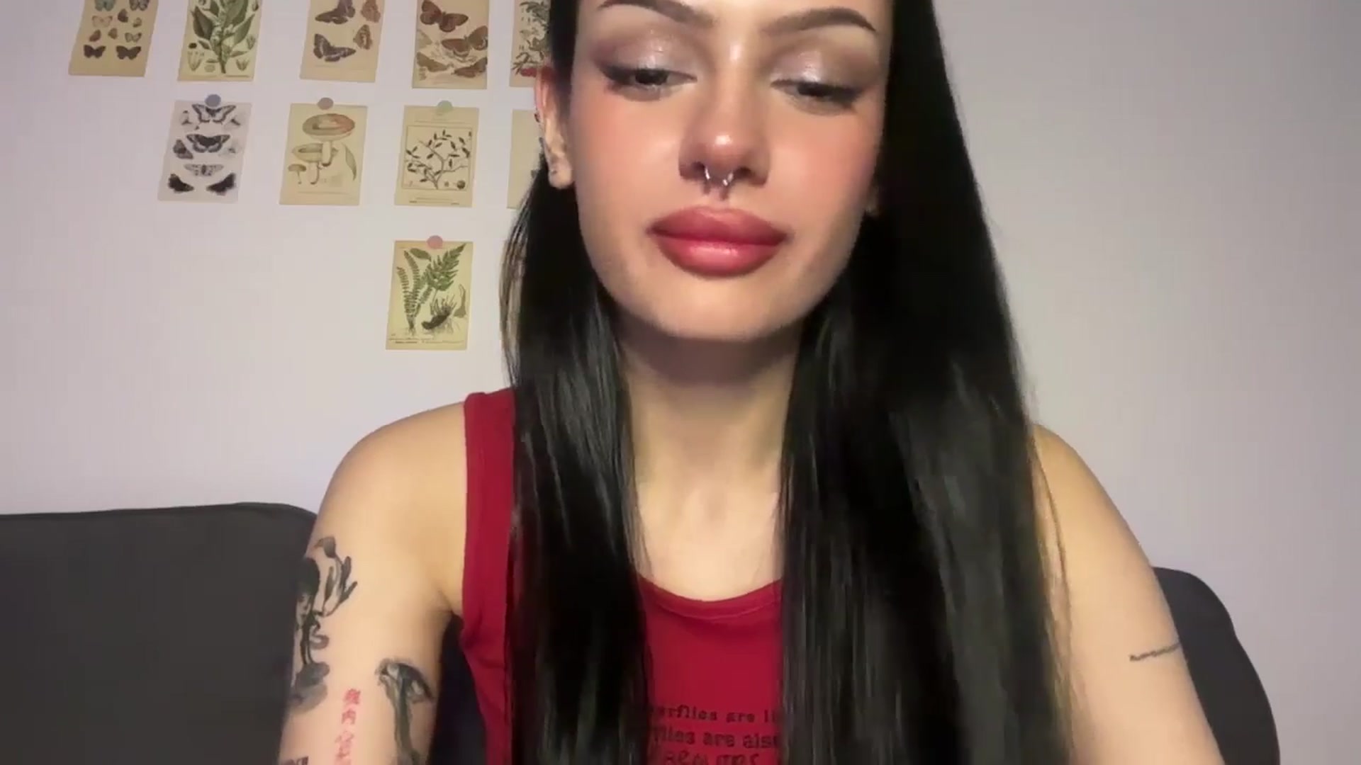 Gallery image thumbnail from mayflowwer's myfreecams stream on, 09/29/2024, 06:39 image 11 of 20