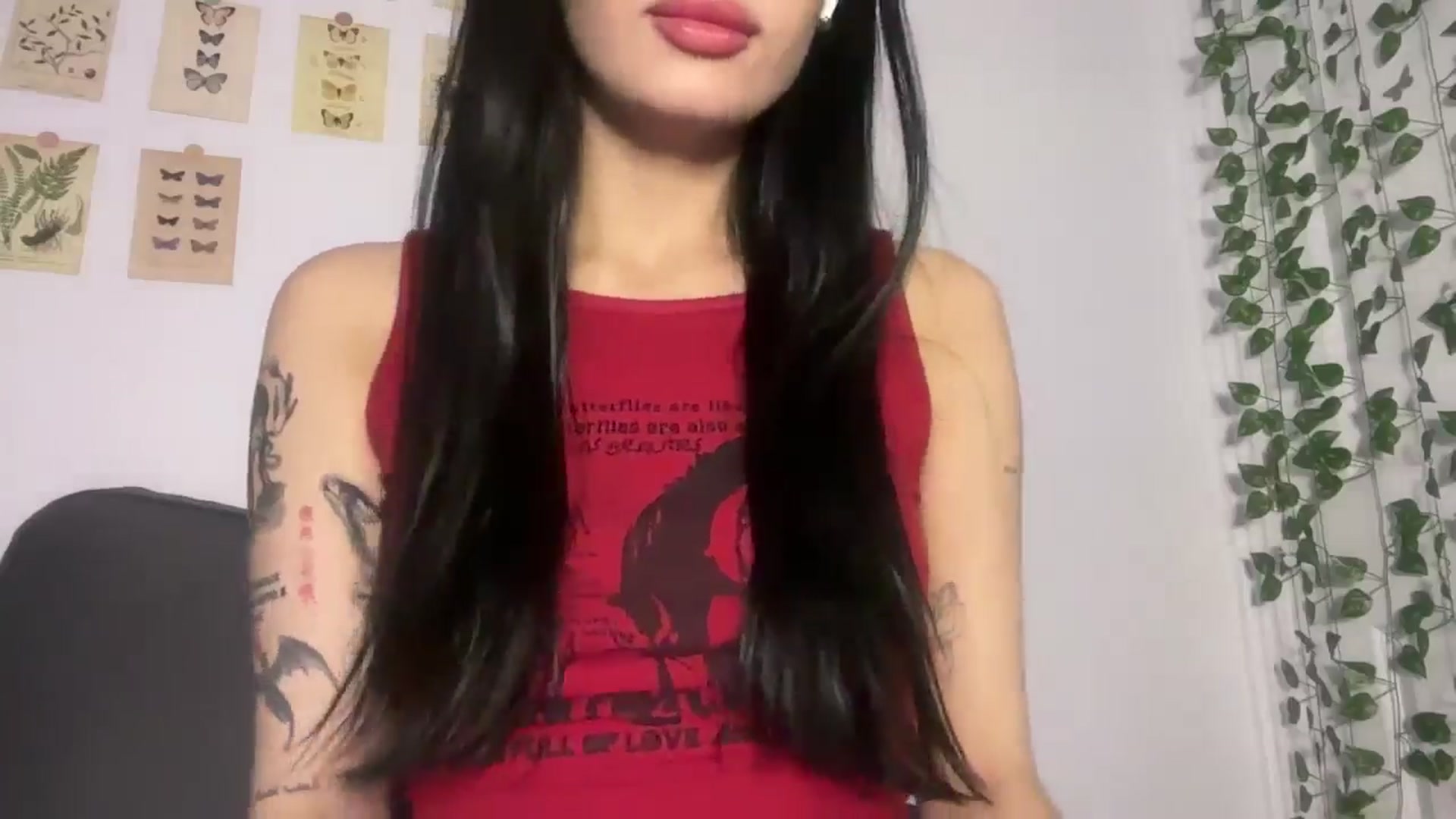 Gallery image thumbnail from mayflowwer's myfreecams stream on, 10/31/2024, 07:38 image 2 of 20