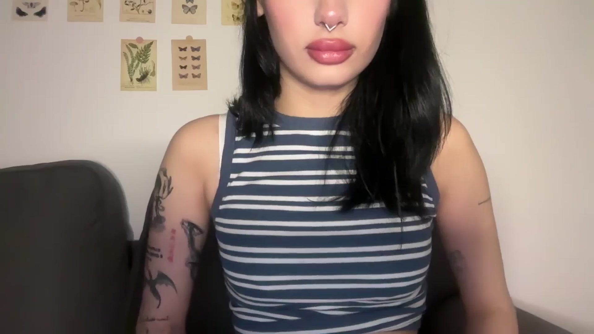 Gallery image thumbnail from mayflowwer's myfreecams stream on, 11/23/2024, 24:31 image 18 of 20