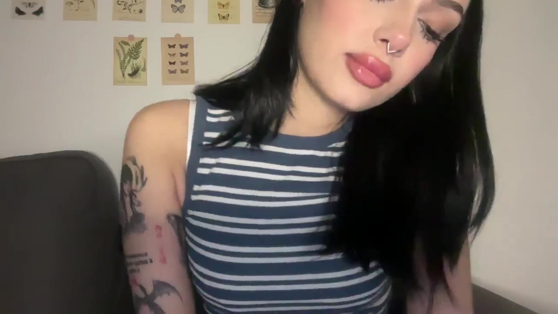 Gallery image thumbnail from mayflowwer's myfreecams stream on, 11/23/2024, 24:31 image 20 of 20
