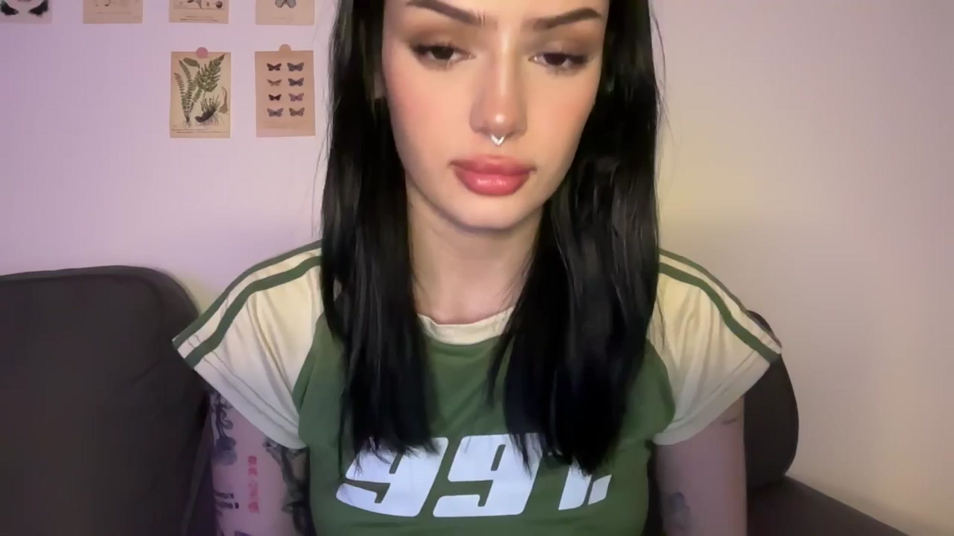 Gallery image thumbnail from mayflowwer's myfreecams stream on, 12/18/2024, 08:30 image 5 of 20