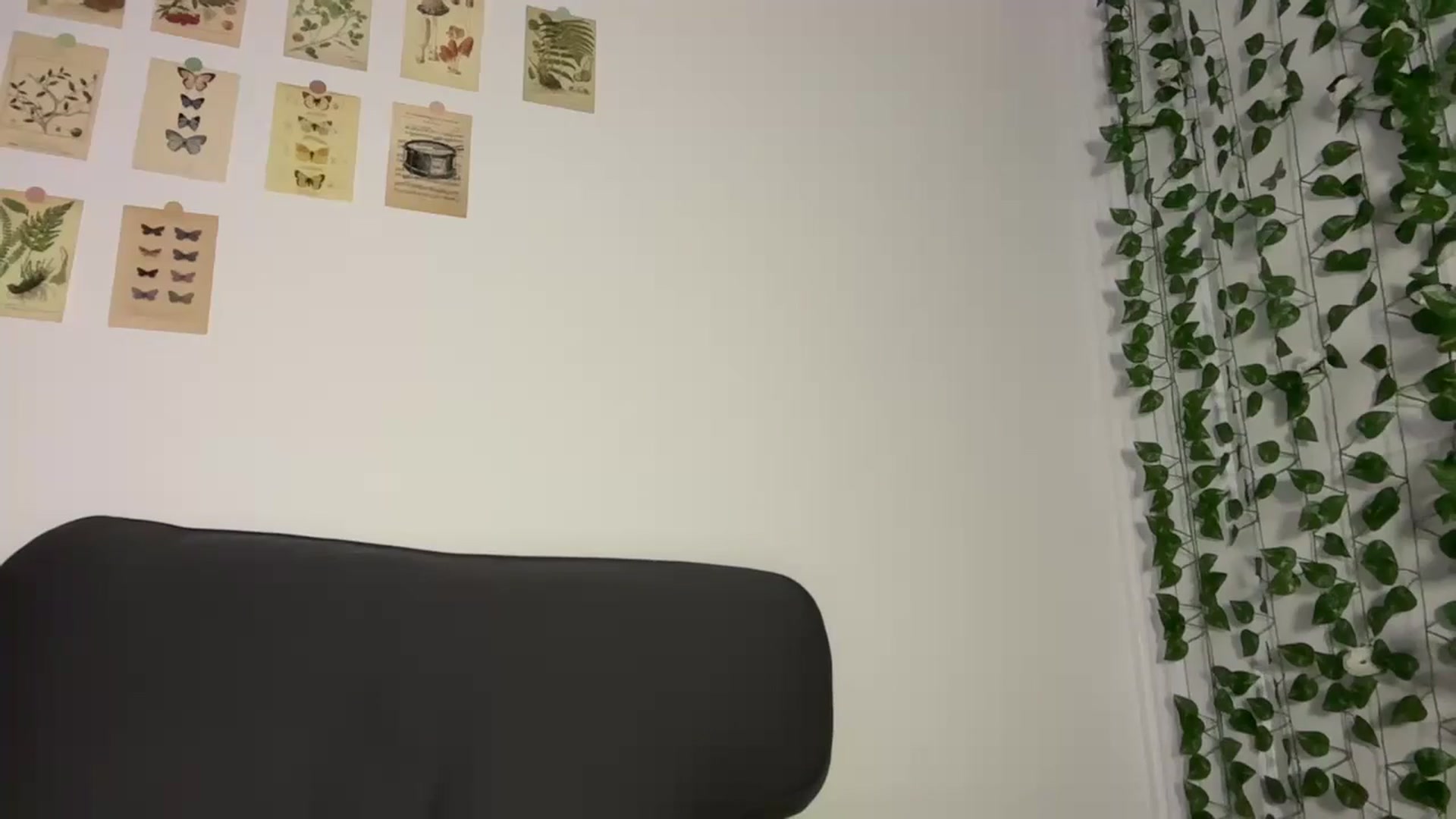 Gallery image thumbnail from mayflowwer's myfreecams stream on, 01/16/2025, 07:12 image 15 of 20