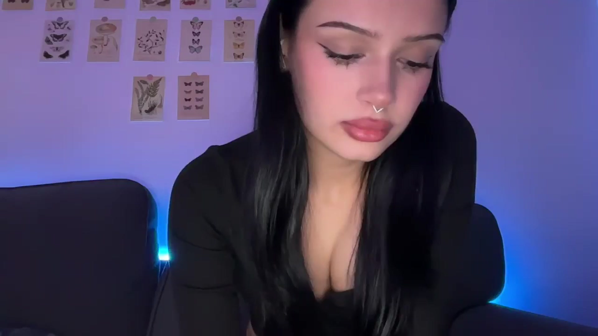 Gallery image thumbnail from mayflowwer's myfreecams stream on, 05/07/2025, 23:45 image 5 of 20