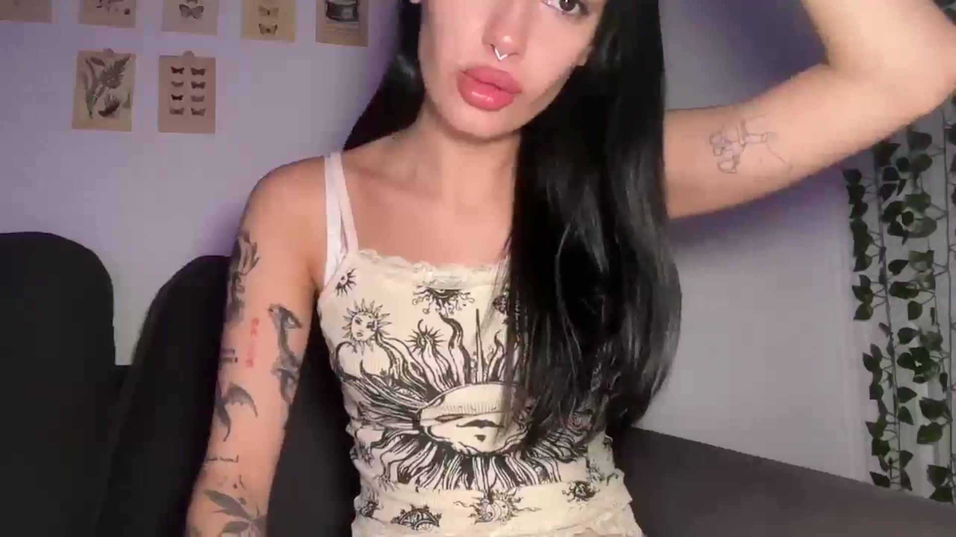 Gallery image thumbnail from mayflowwer's myfreecams stream on, 06/27/2025, 06:52 image 12 of 20