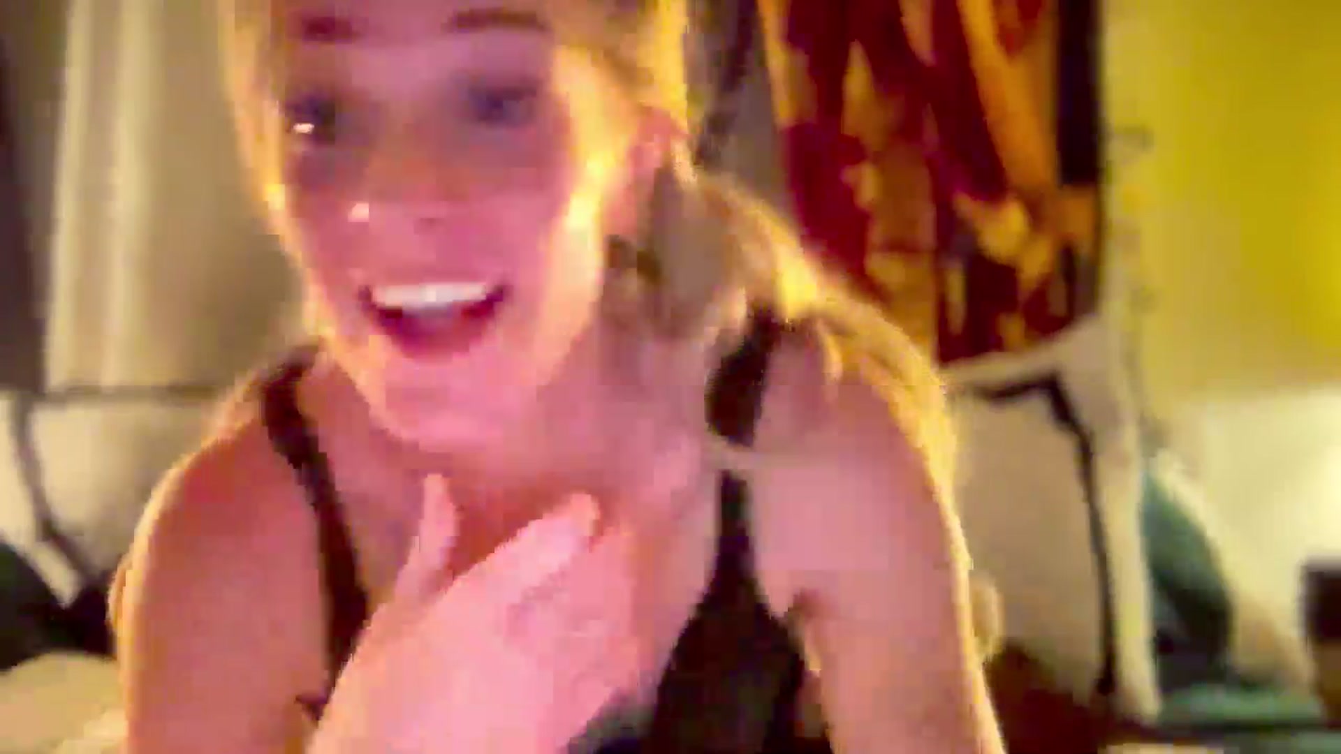 Gallery image thumbnail from maythegr8ness's myfreecams stream on, 09/03/2024, 09:28 image 14 of 20