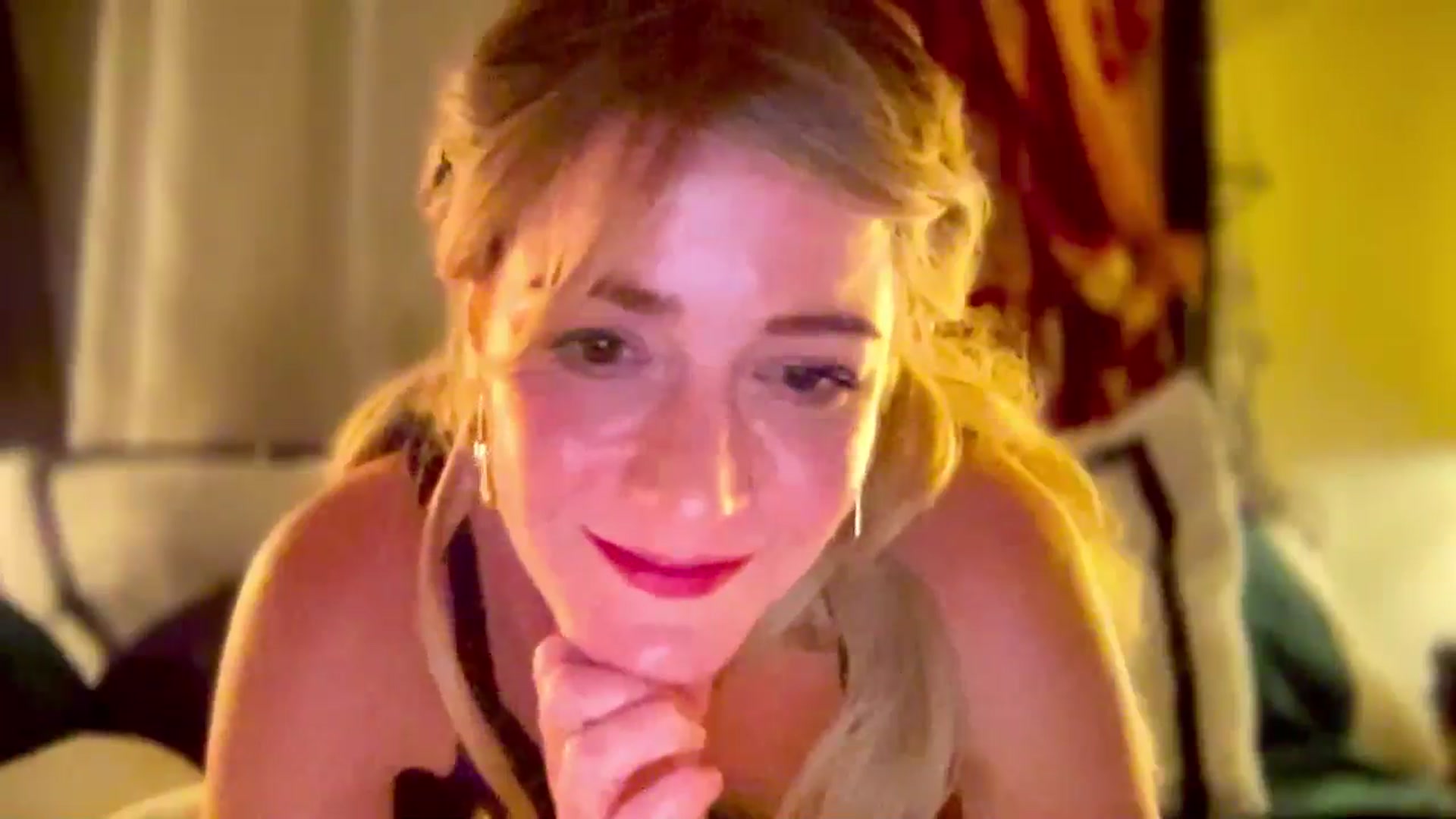 Gallery image thumbnail from maythegr8ness's myfreecams stream on, 09/03/2024, 09:28 image 15 of 20