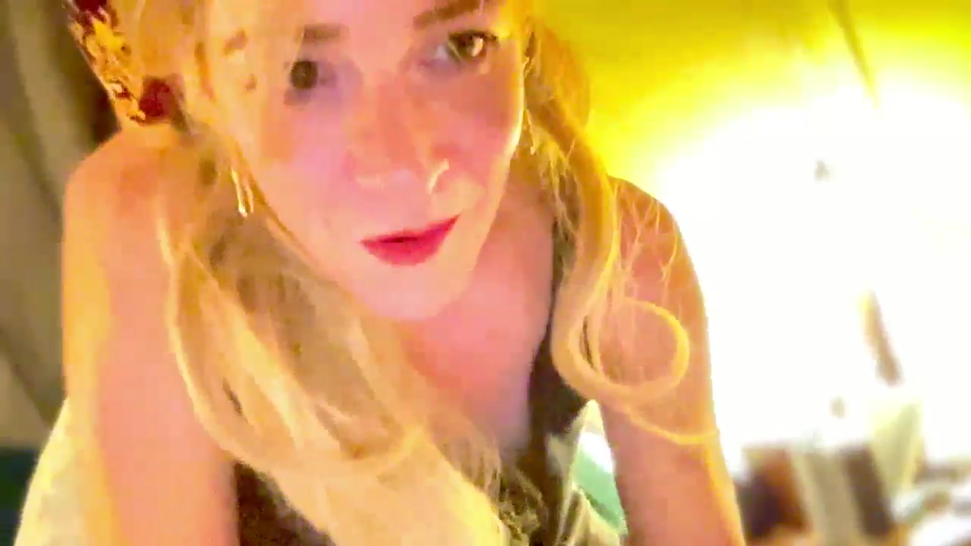 Gallery image thumbnail from maythegr8ness's myfreecams stream on, 09/03/2024, 10:25 image 6 of 20