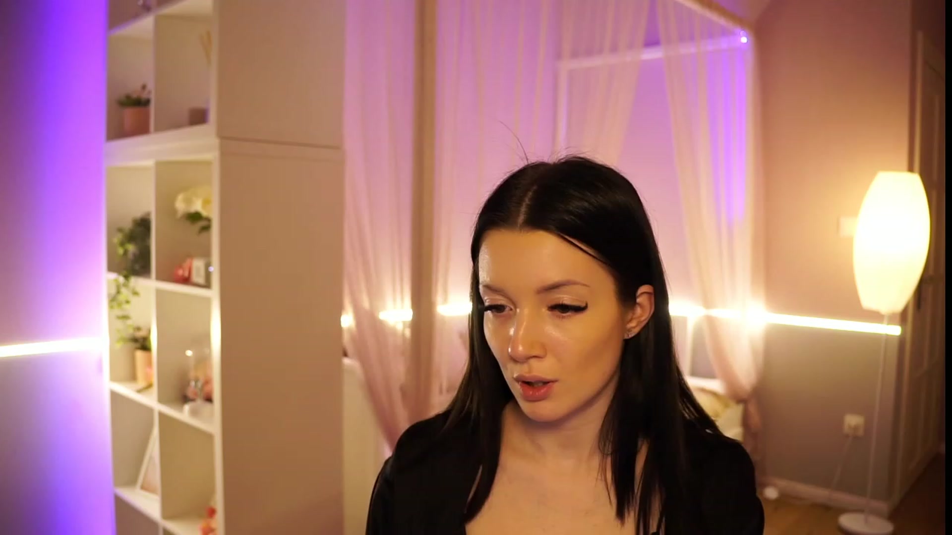 Gallery image thumbnail from mayya__'s myfreecams stream on, 04/17/2023, 16:07 image 9 of 20