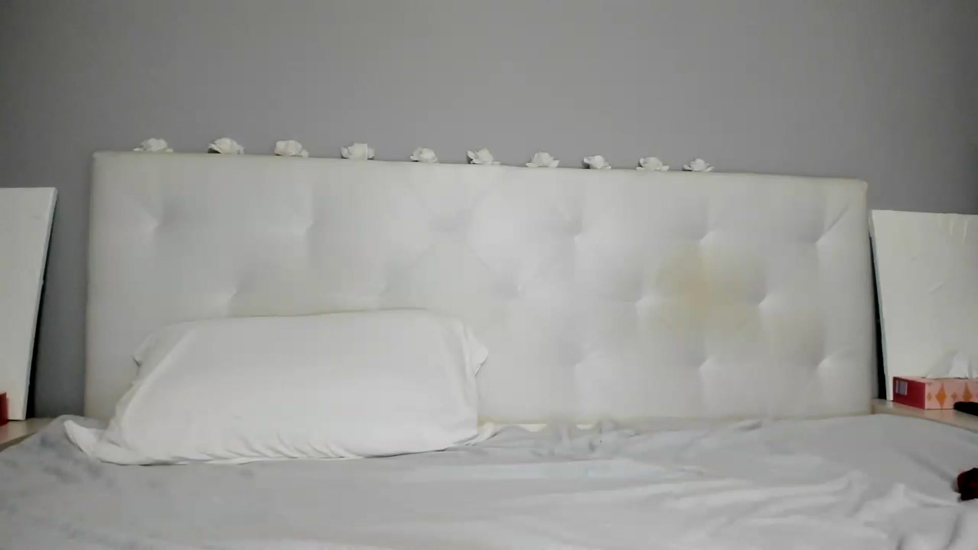 Gallery image thumbnail from mckenziekat's myfreecams stream on, 12/10/2024, 11:10 image 18 of 20