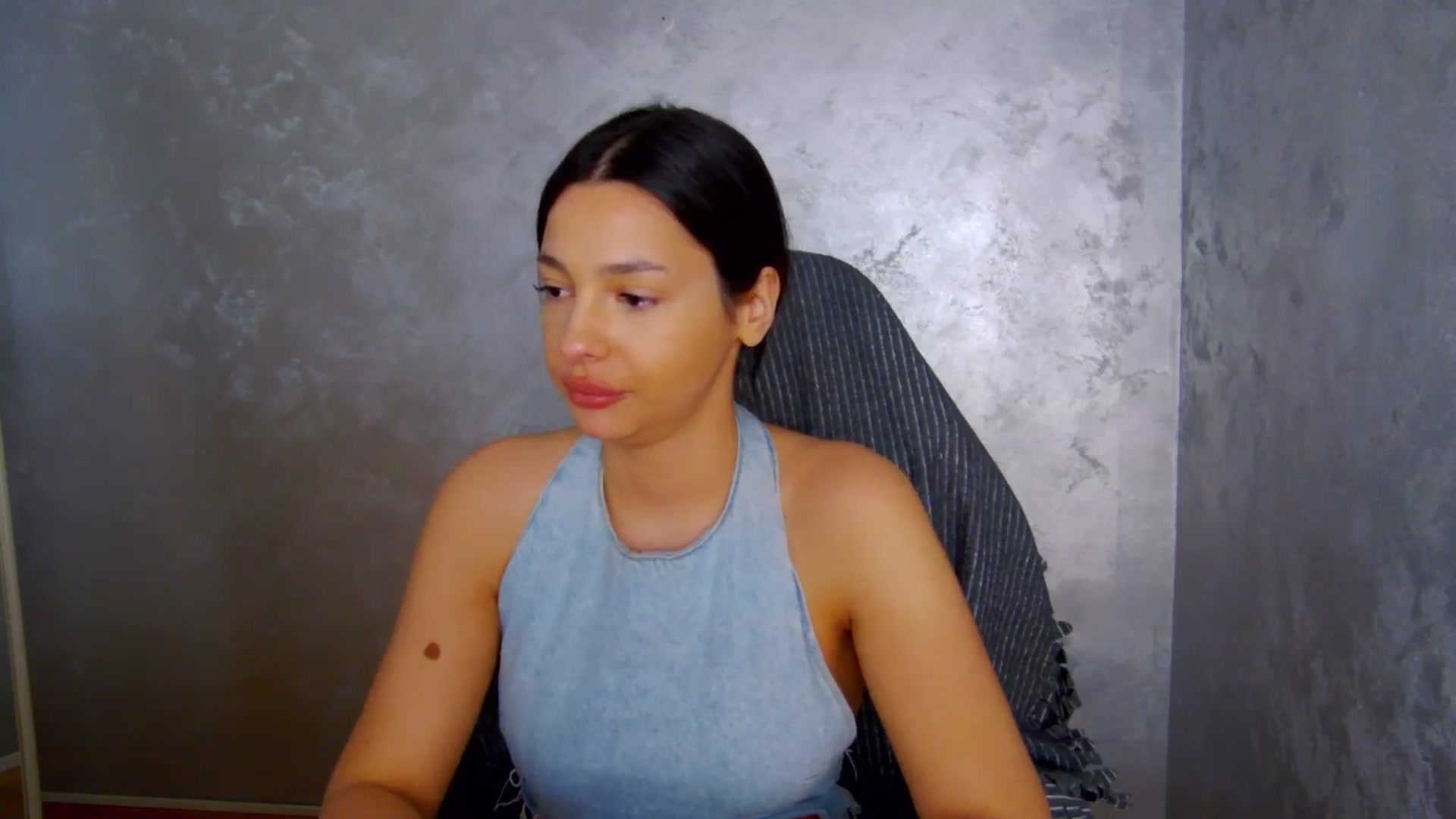 Gallery image thumbnail from meliiis_'s myfreecams stream on, 03/10/2026, 18:20 image 2 of 20