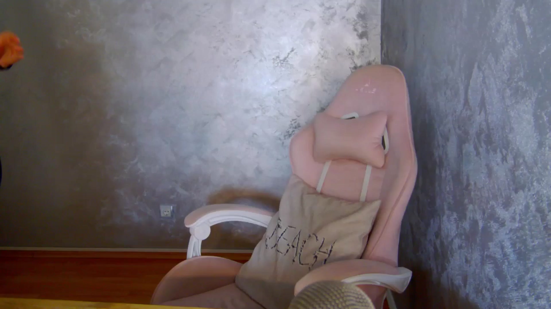Gallery image thumbnail from meliiis_'s myfreecams stream on, 03/12/2026, 13:54 image 11 of 20