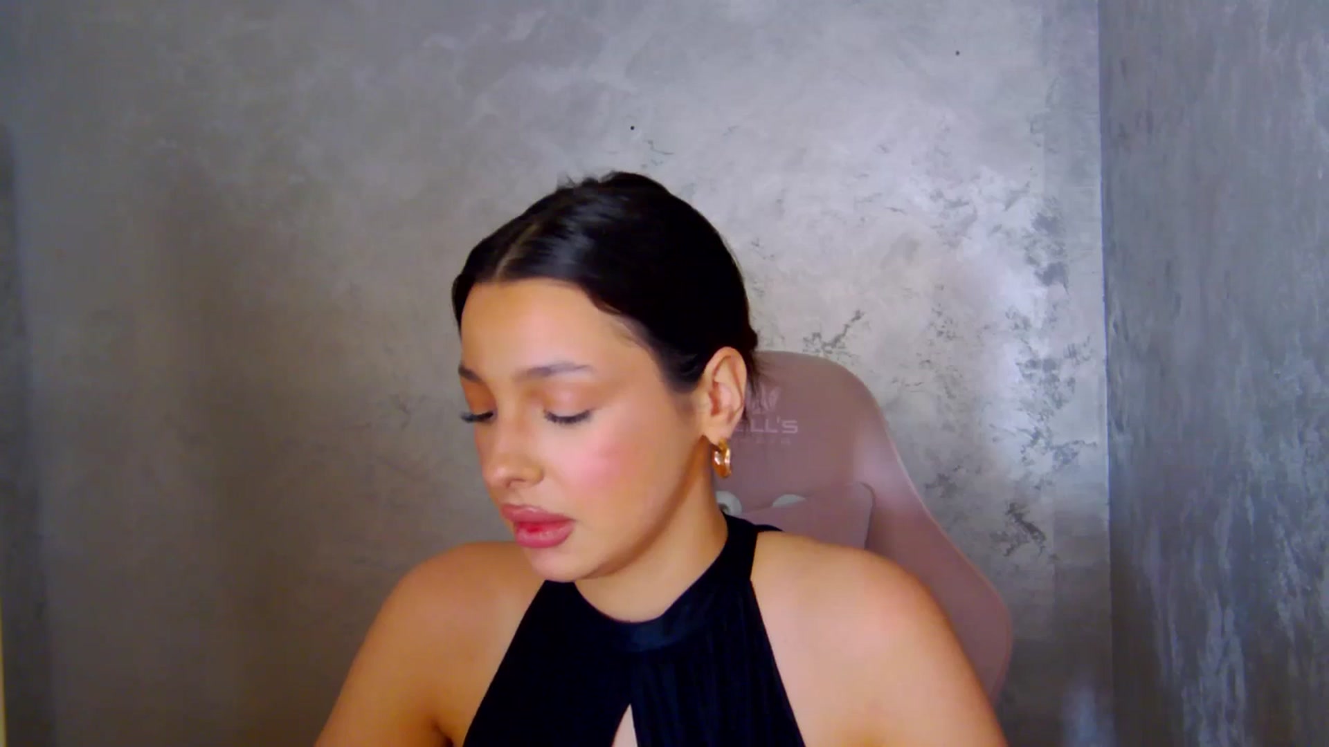 Gallery image thumbnail from meliiis_'s myfreecams stream on, 03/12/2026, 15:53 image 6 of 20